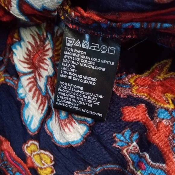 UO OUT FROM UNDER Romper Floral Dreamy Days Navy Urban Outfitters - Picture 7 of 12